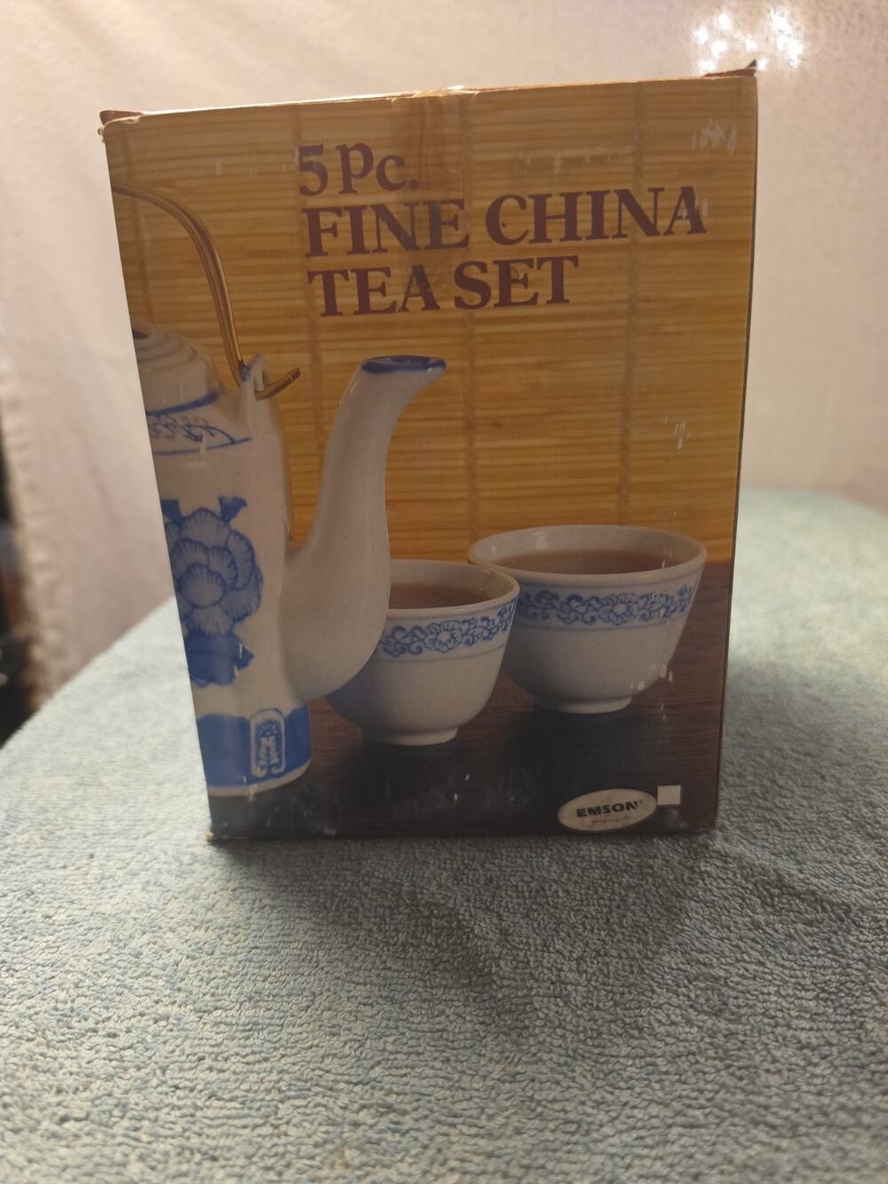 Vintage Emson 5 Pc Fine China Tea Set Blue White Floral Teapot Cups NIB
